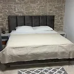 بيت للعطل House Sela Vrata *